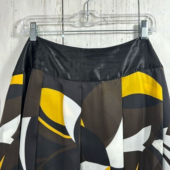 Nygard Collection Black White Yellow Abstract Midi Skirt Art Print Size 18 - Picture 2 of 12